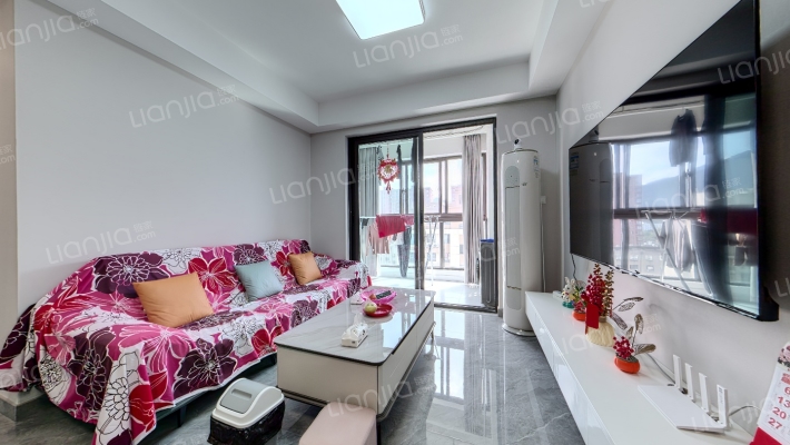 星河名府二手房实景图