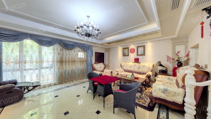 高尔夫精英名城二手房实景图