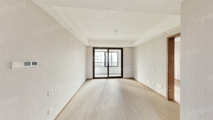 观岚久筑二手房实景图