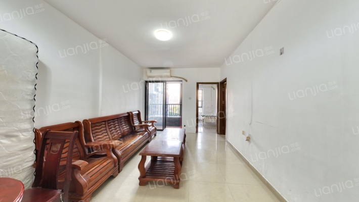 西湾和苑二手房实景图