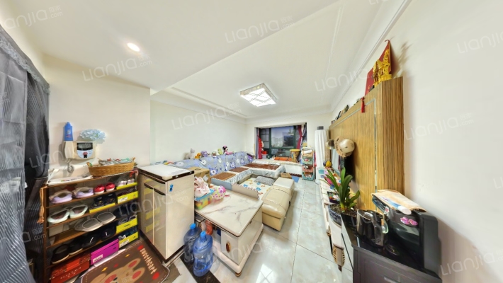 金沙愉景二期二手房实景图