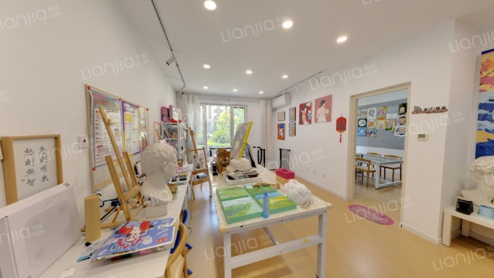 远洋未来城秋颂苑二手房实景图