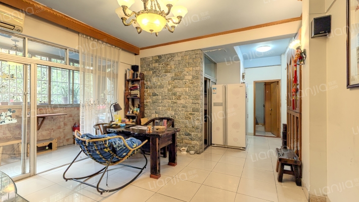 华景西街12-16号宿舍（双号）二手房实景图