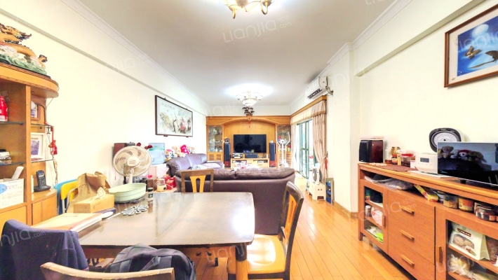 绿怡居二手房实景图