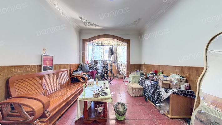 西部石油苑二手房实景图