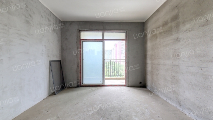 辉阳凤凰城二手房实景图