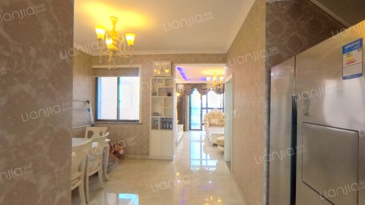 四季尊域二手房实景图