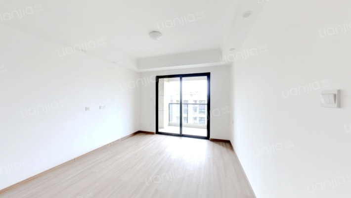 中梁旭辉国宾府二手房实景图