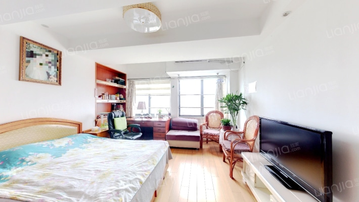 蓝筹国际二手房实景图