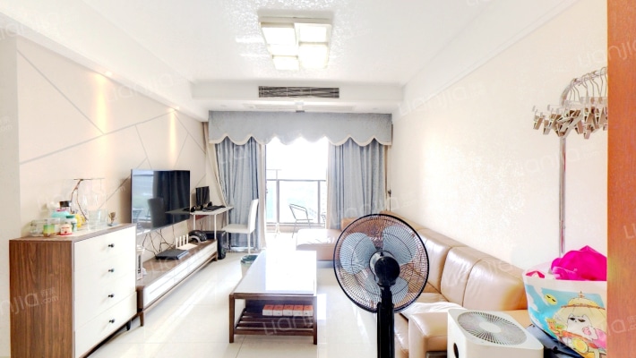 保利西雅图三期二手房实景图