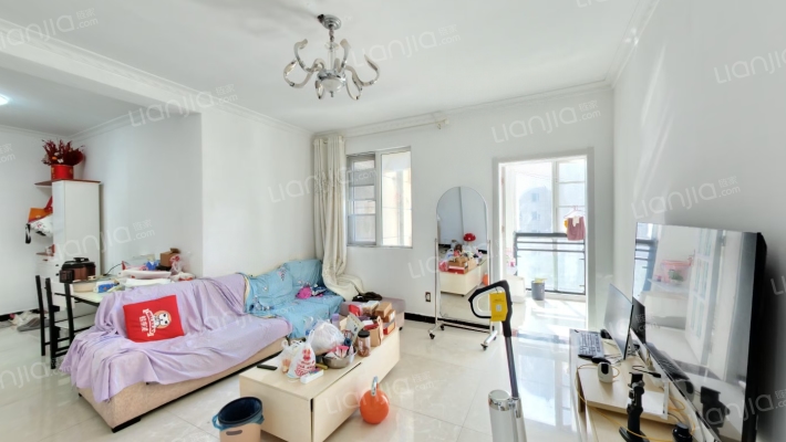 王寨新襄阳客厅还建小区二手房实景图