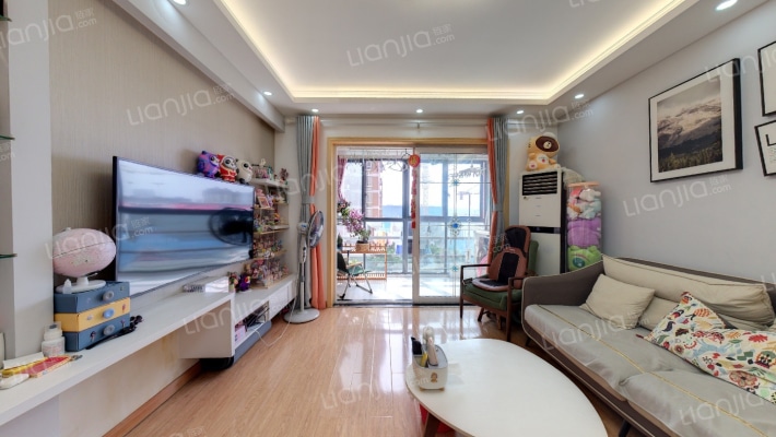 金陵天成二手房实景图