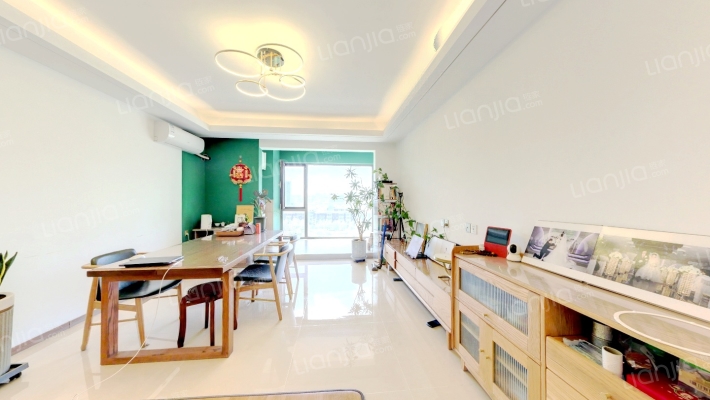 新城云樾晓院三期二手房实景图