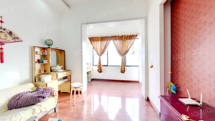 调度所家属院二手房实景图