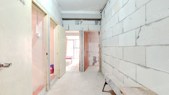 金色凤凰园锦园二手房实景图