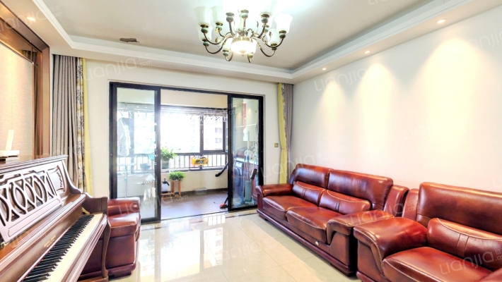 蓝光雍锦半岛二手房实景图