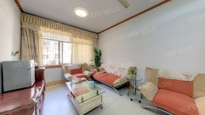 美亚花苑二手房实景图