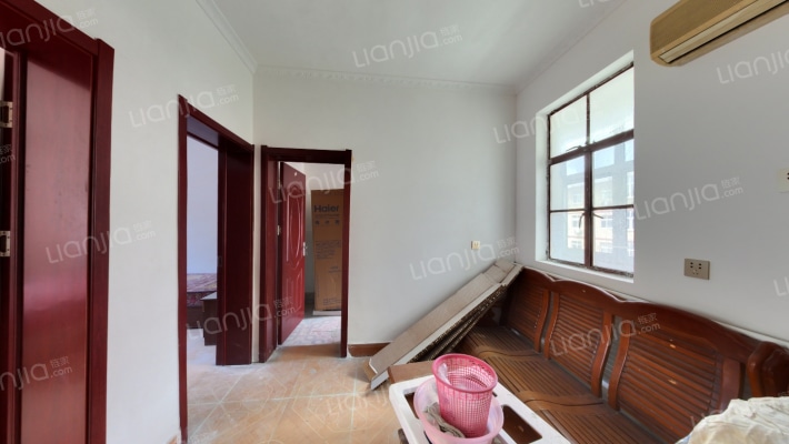 东工都市家苑北院二手房实景图