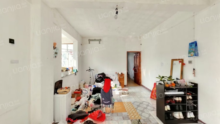 宝兴路二手房实景图