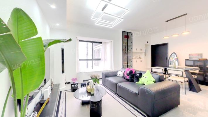 东方1+1二手房实景图