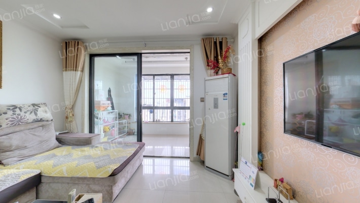 水岸花城二手房实景图