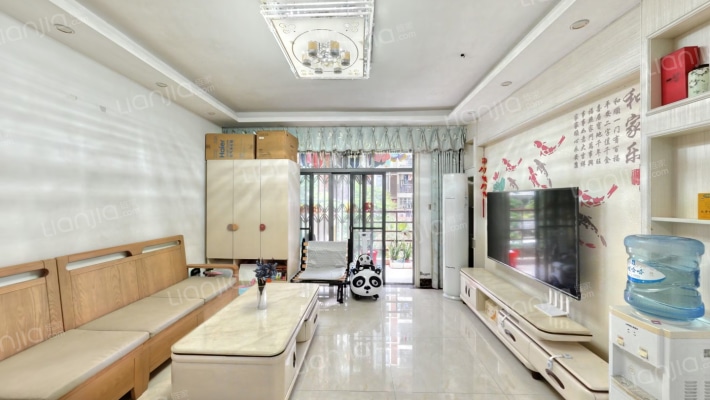 蓝波湾东区二手房实景图