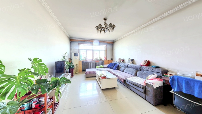 常新家园二手房实景图