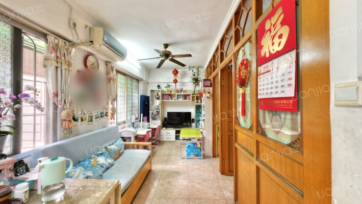 世纪广场二手房实景图