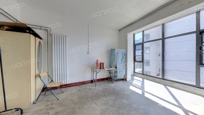 新郑路113号二手房实景图