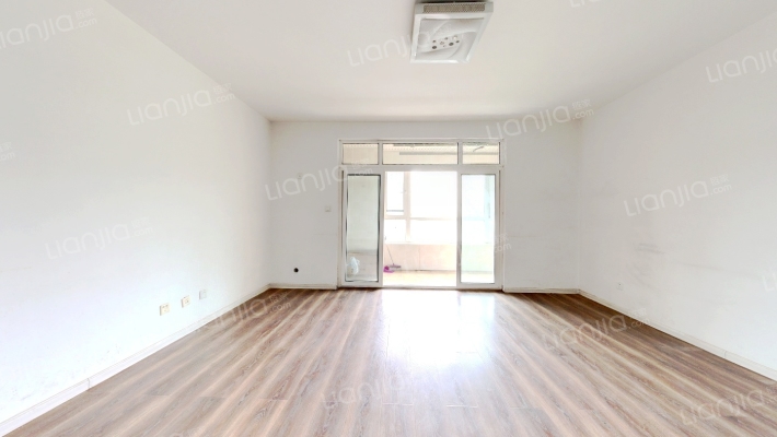 航天翼城二手房实景图