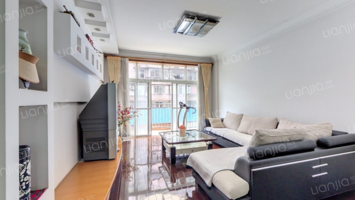 裕荣家园二手房实景图