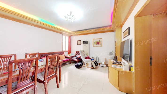 新亚苑二手房实景图