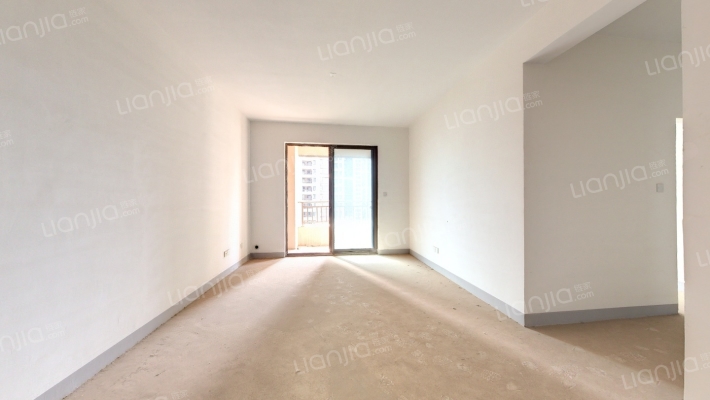 绿地国际博览城二期博睿二手房实景图