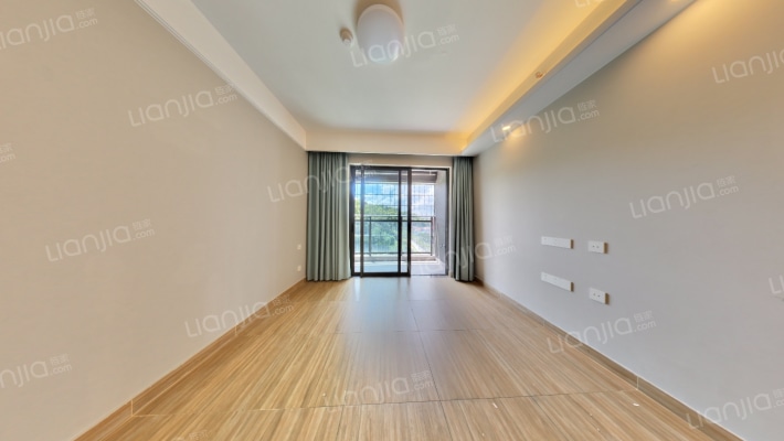 万科启城二手房实景图