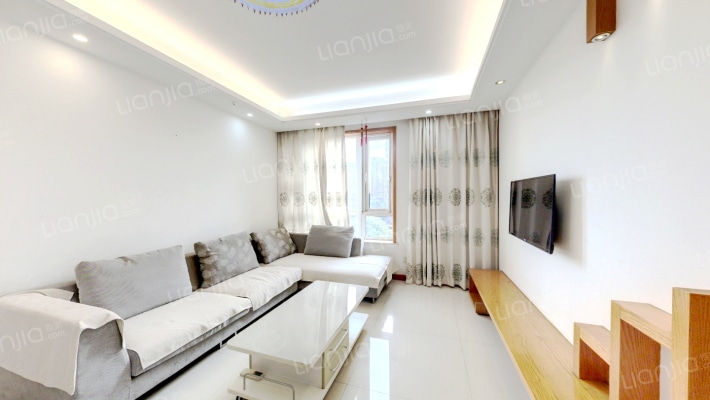 晴园东区二手房实景图