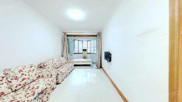 联芳花园4期二手房实景图