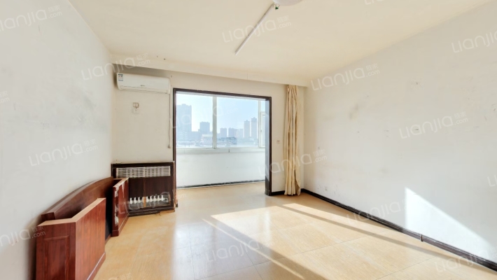 妇联小区二手房实景图