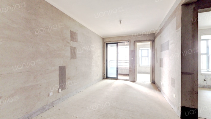 泰宏建业国际城18号院二手房实景图