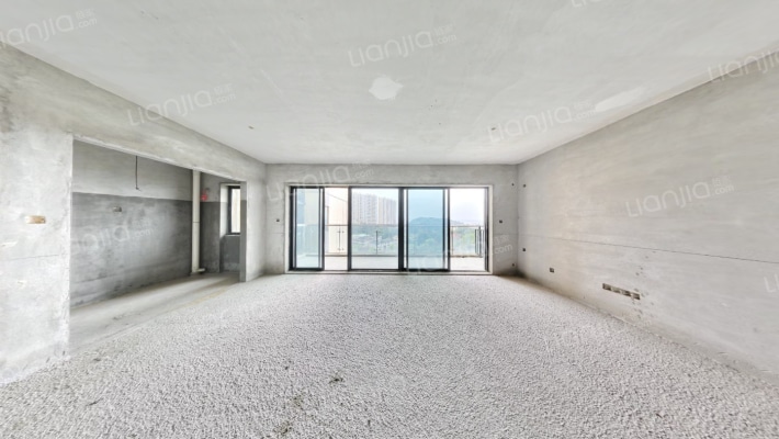 名巨伴山二手房实景图