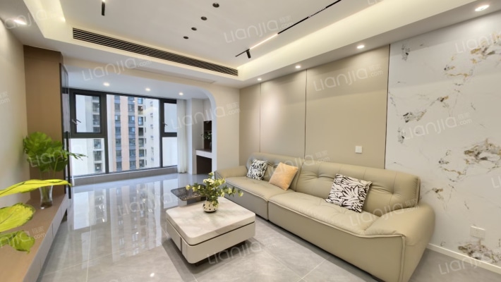 嘉利广场二手房实景图