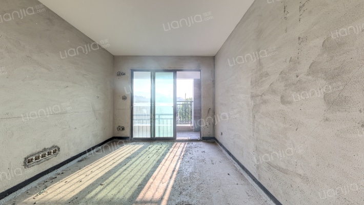 海伦悦山居二手房实景图