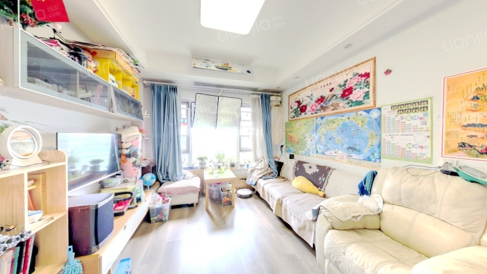 蓝光金悦天娇二手房实景图