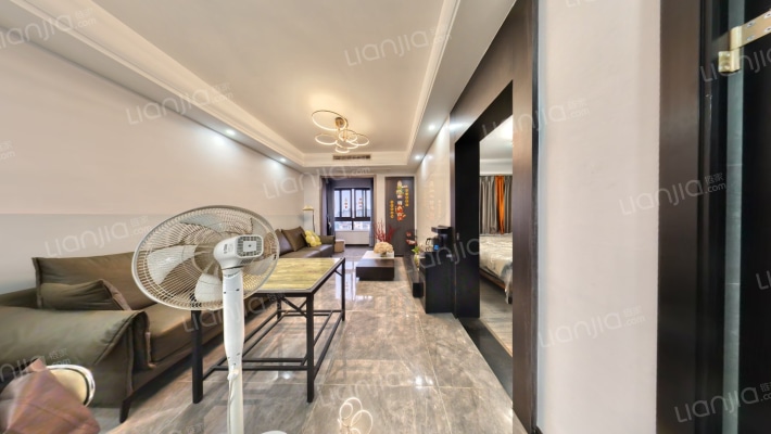 奥园金樾山二手房实景图