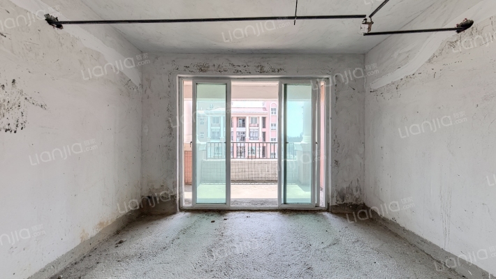 上苑花园二手房实景图