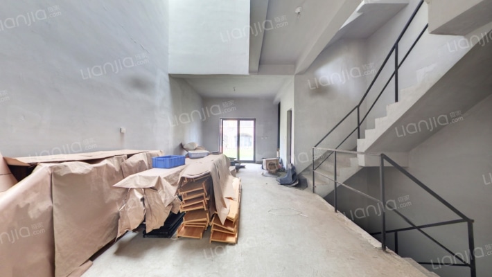 森林湖二期玛瑙屿二手房实景图