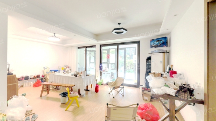 旭辉公园府二手房实景图
