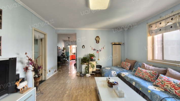 海联小区二手房实景图