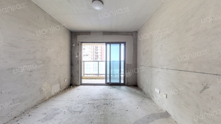 太阳雨家园二手房实景图