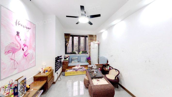 鲍家耷小区二手房实景图