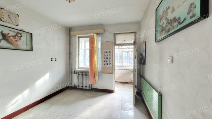 洪楼小区南区二手房实景图